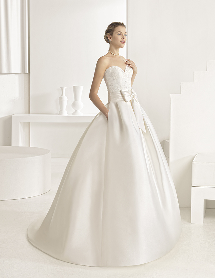 ROBE DE MARIÉE ORBITAL par Two By Rosa Clará