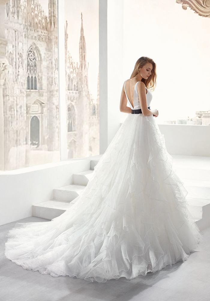 Robe de mariée JO 12171 de NICOLE JOLIES – Nicéa Mariage Nice