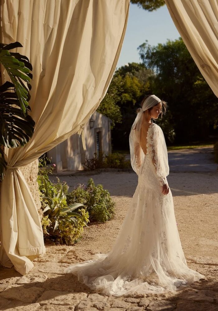 Robe de mariée 66278 de LILLIAN WEST – Nicéa Mariage Nice