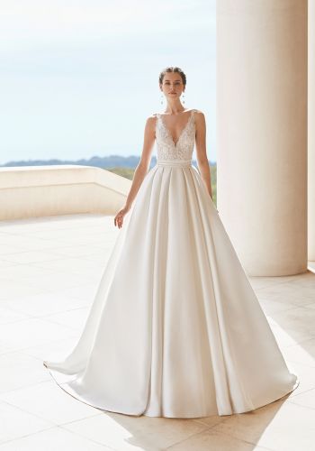 Robe De Mariée Entre Nice Et Cannes à Saint Laurent Du Var