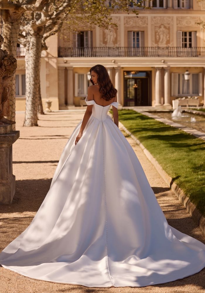 Robe de mariée AGAVE de ALBERTO PALATCHI – Nicéa Mariage Nice