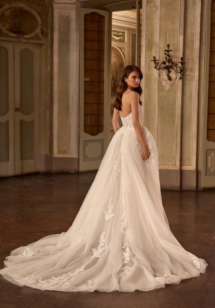 Robe de mariée LOBELIA de ALBERTO PALATCHI – Nicéa Mariage Nice