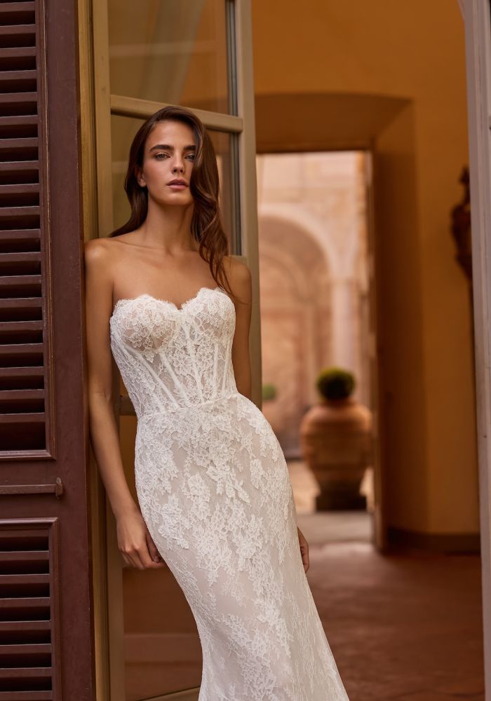 Robe de mariée MONALI de ALBERTO PALATCHI – Nicéa Mariage Nice