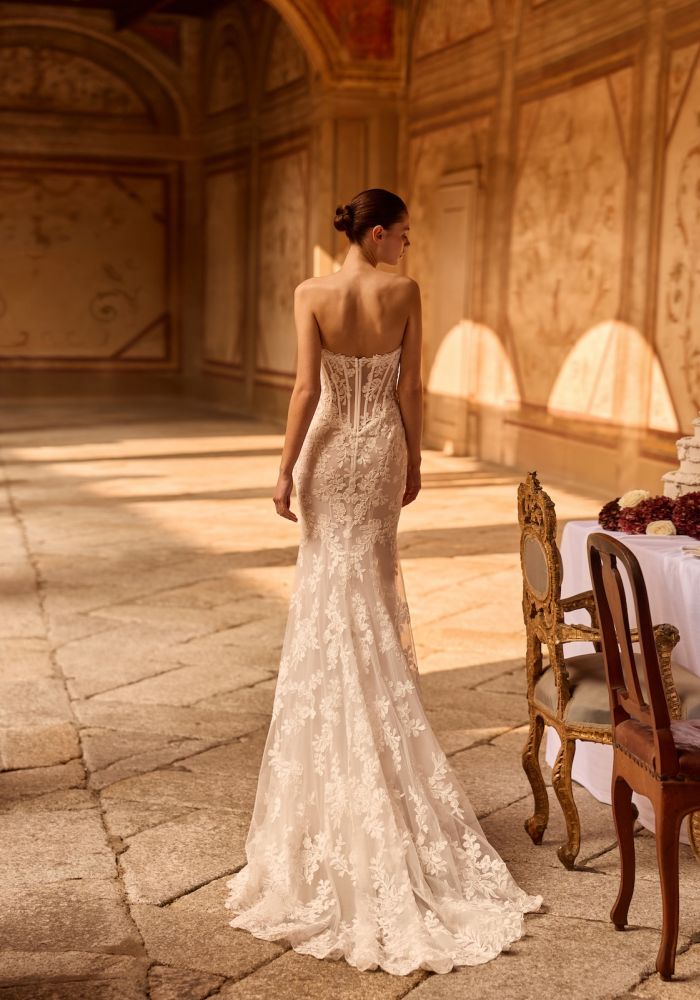 Robe de mariée YEMI de ALBERTO PALATCHI – Nicéa Mariage Nice